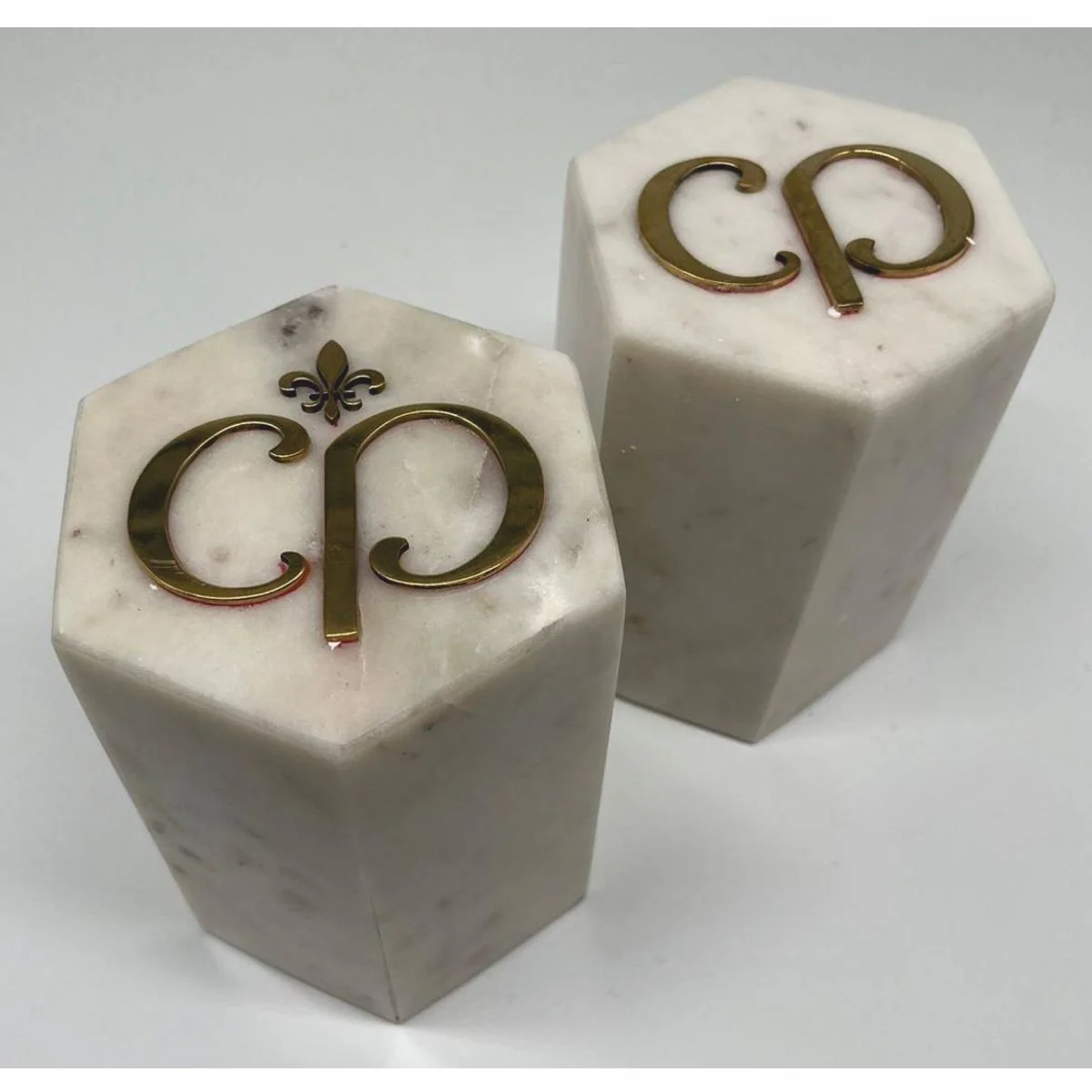 Luxury marble decorative bookends set white / gold
