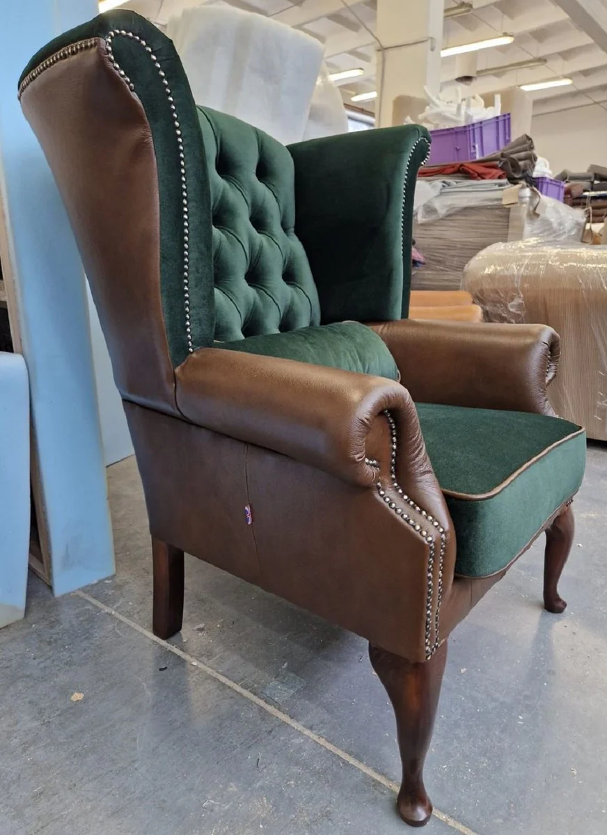 Luxury Chesterfield wing chair green / brown 98 x 90 x H. 110 cm - Chesterfield living room armchair with glittering stones - Living room furniture - Chesterfield furniture - Luxury furniture