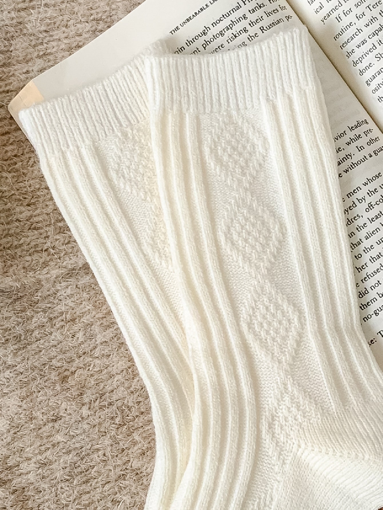 Wool-Mix Solid Crew Socks