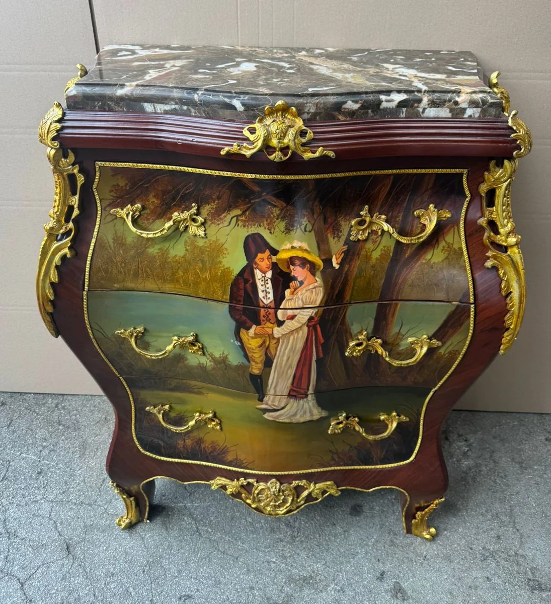 Luxury baroque dining table white / beige - noble solid wood dining room table - magnificent baroque dining room furniture