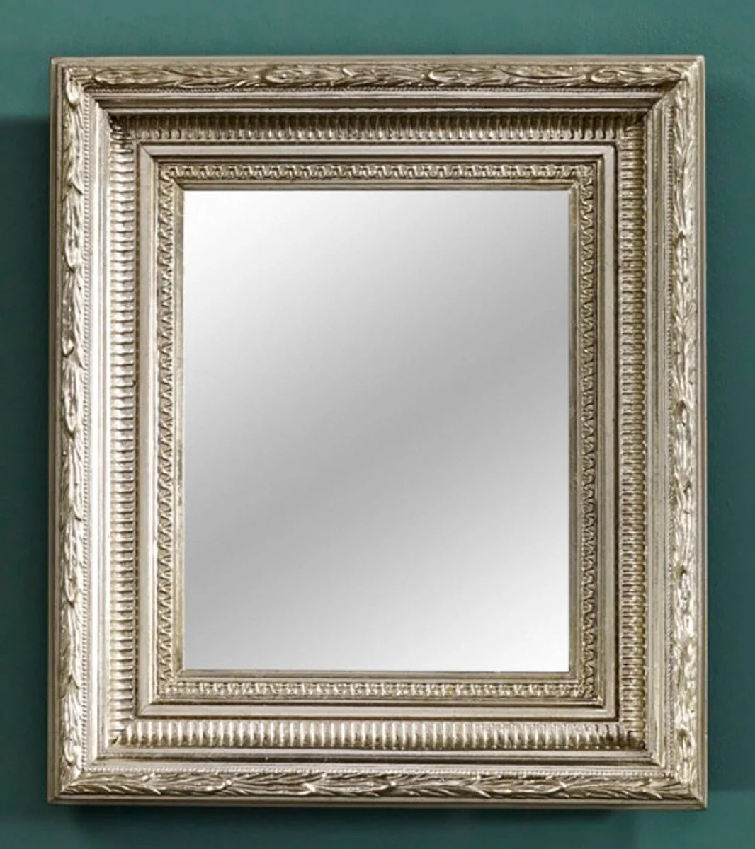 Baroque mirror silver 32 x H. 37 cm - living room accessories in the baroque style