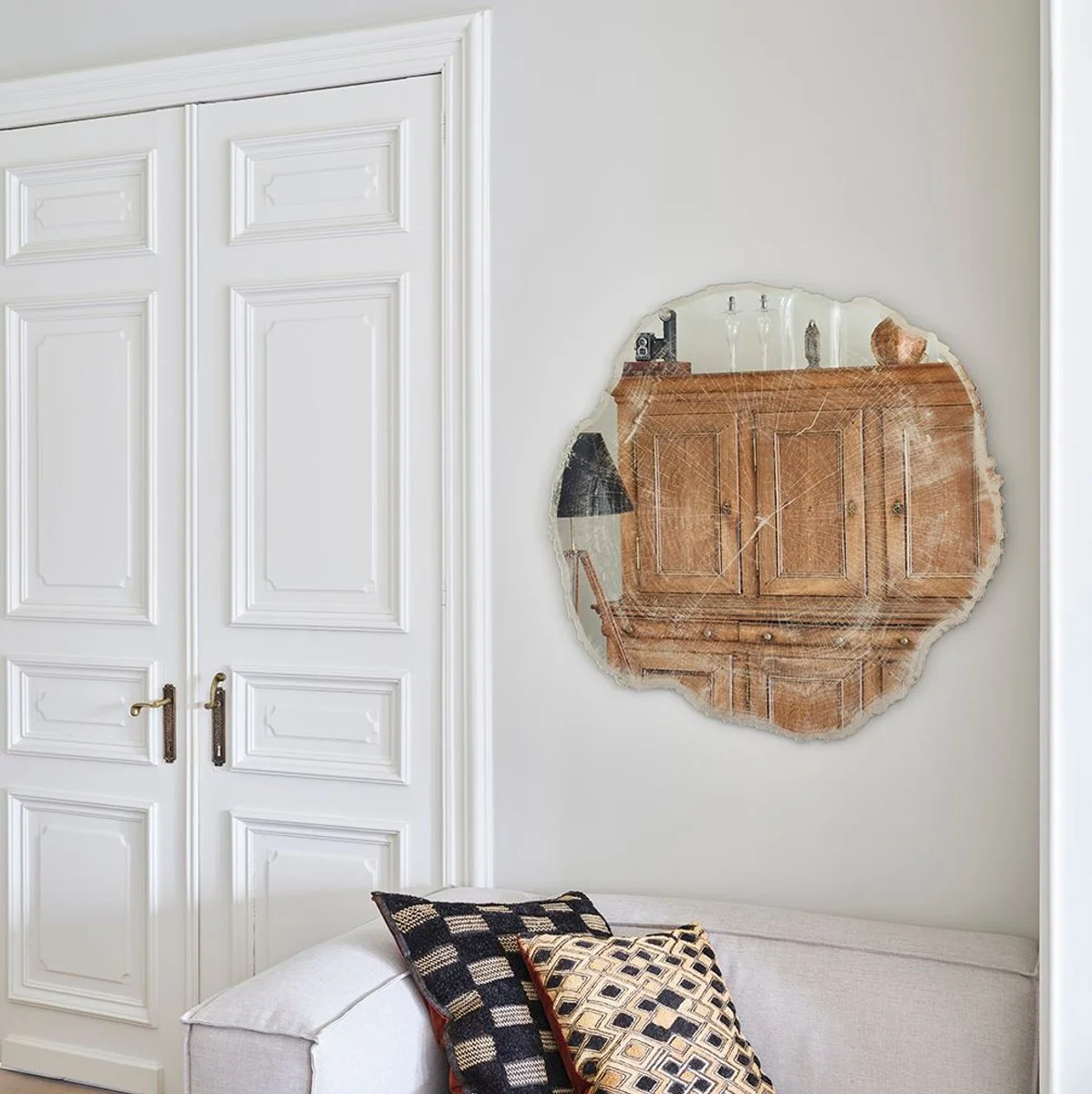 Luxury wall mirror in tree slice design white / beige 101 x 2.5 x H. 98 cm - living room mirror - bedroom mirror - cloakroom mirror - luxury furniture - luxury interior