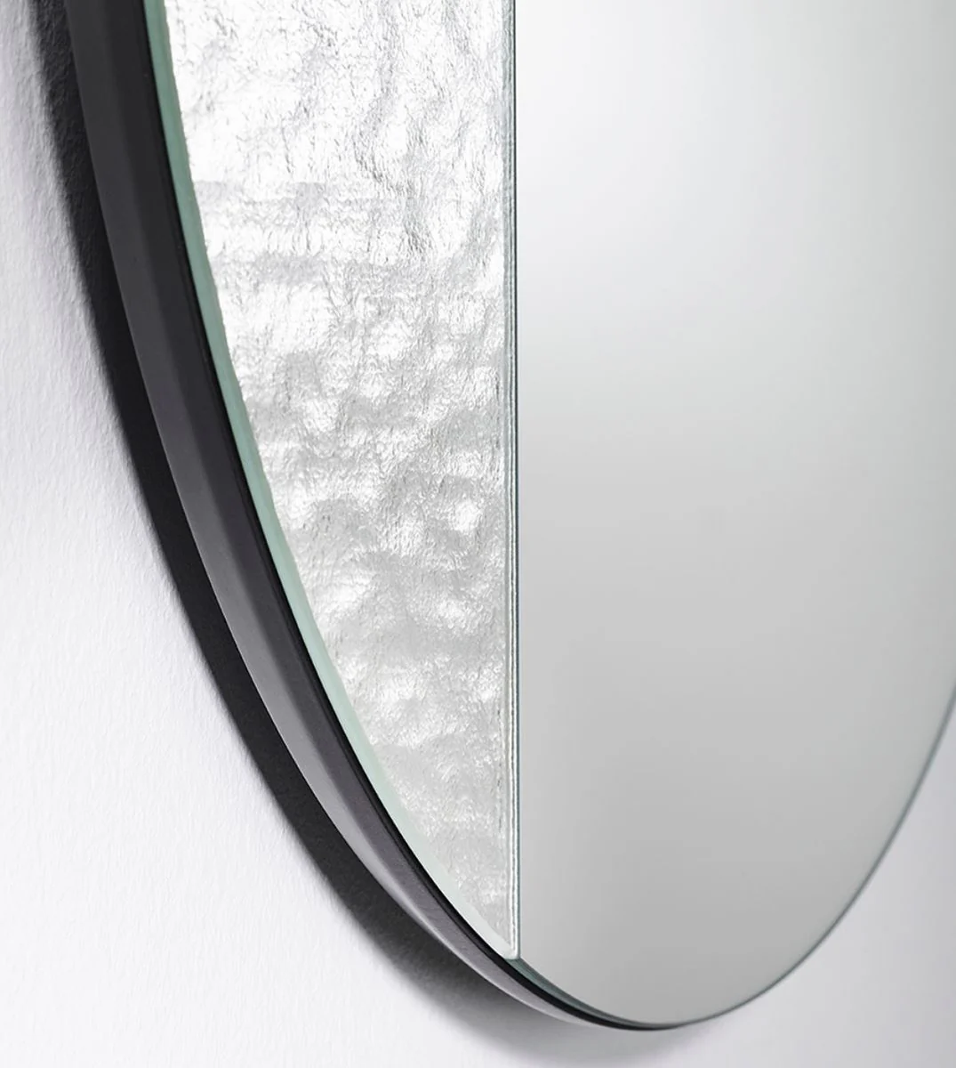 Luxury wall mirror Ø 58 cm - Round mirror with structured surface - Living room mirror - Cloakroom mirror - Luxury quality
