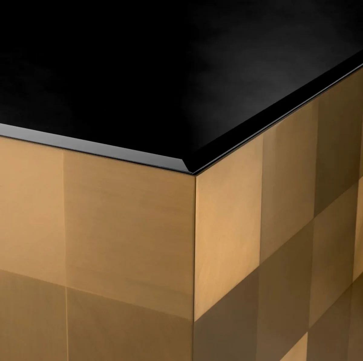 Luxury coffee table with glass top brass / black 70 x 70 x H. 47.5 cm