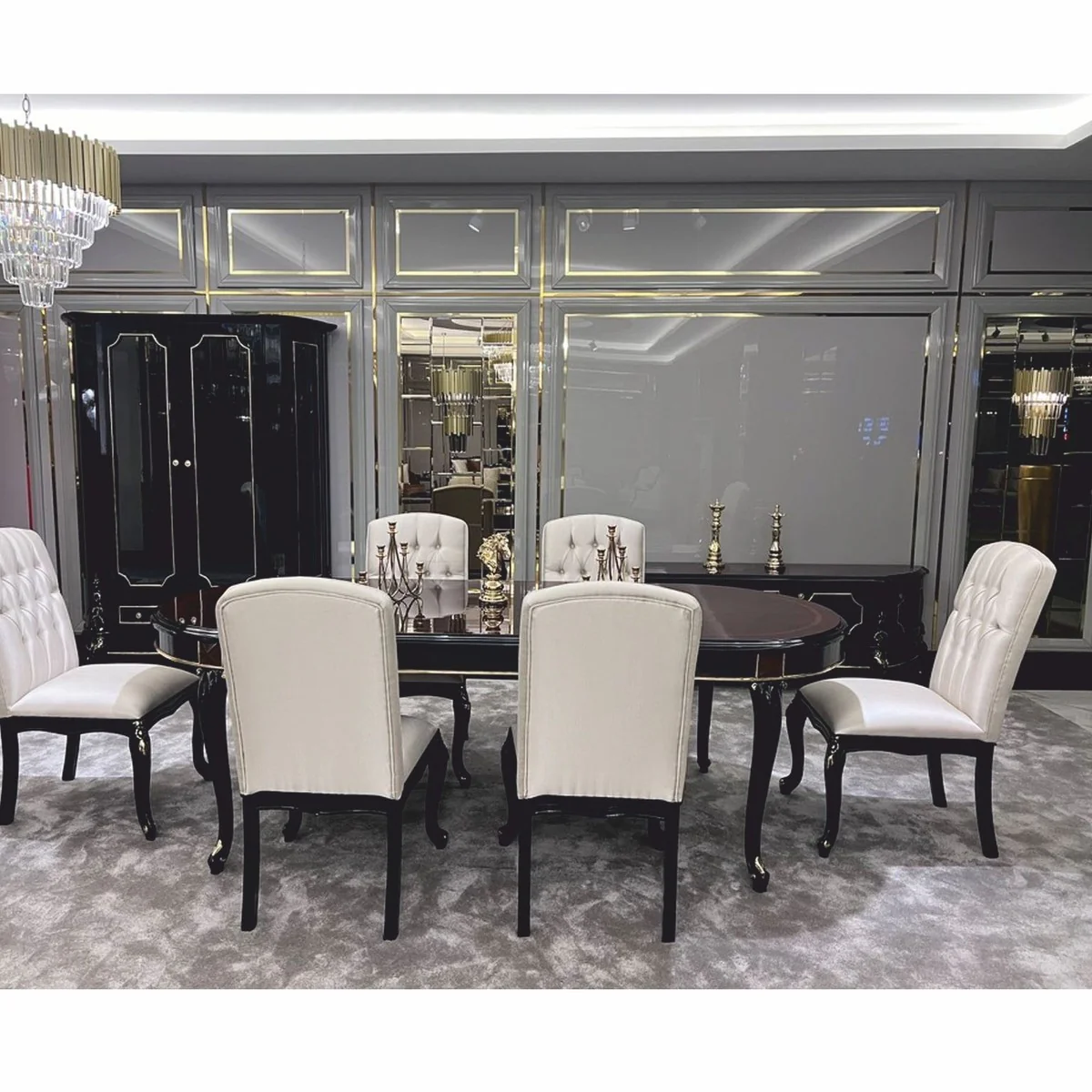 Luxury baroque showcase with 2 glass doors and drawer black / gold - baroque style furniture